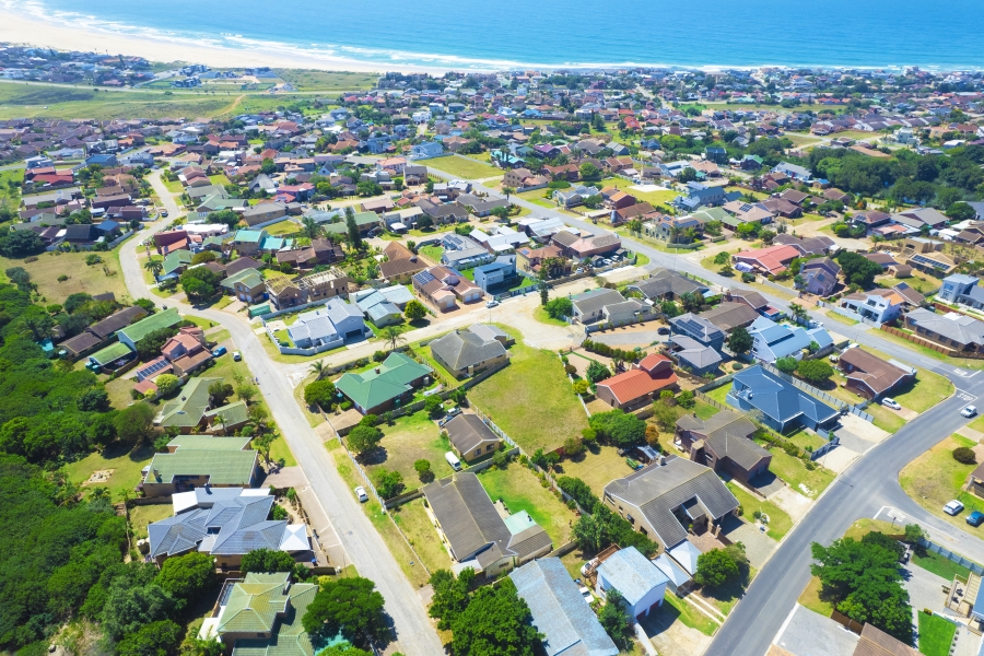 3 Bedroom Property for Sale in Wavecrest Eastern Cape